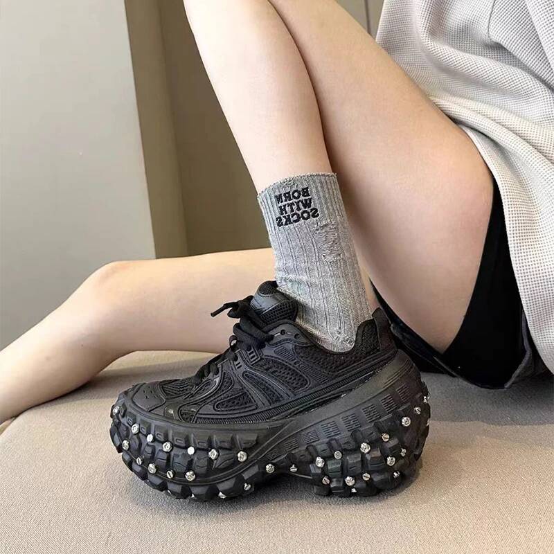 Fashion Brand Men's Or Women's Thick-soled 2025 Spring New Rivet Design Couple Sports Breathable Casual Shoes ddmymonkey