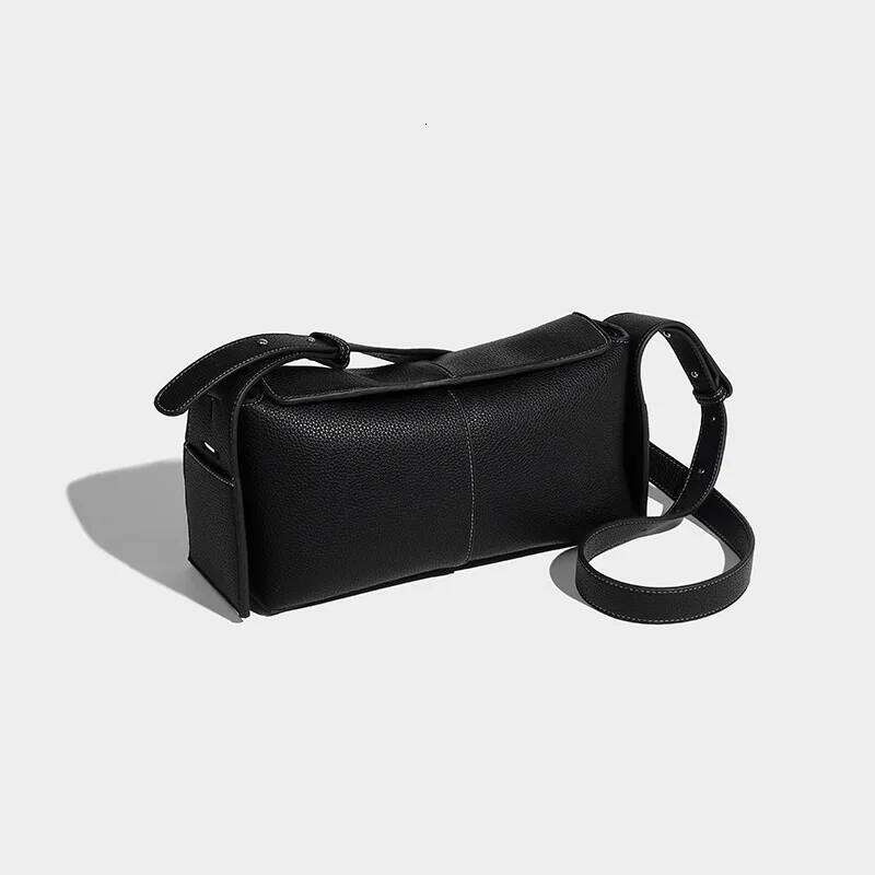 Designer Bag Luxury Bag Boston Pillow 2025High-End Large Capacity Casual Crossbody Simple Design Versatile Shoulder Bag Women's Handbag