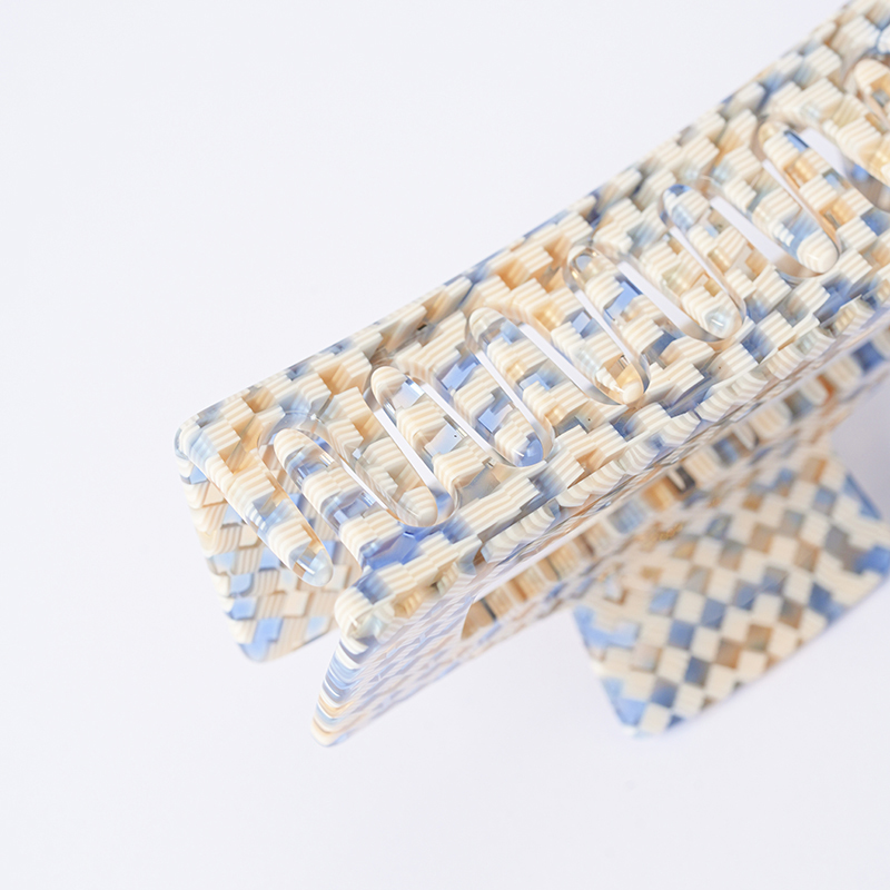 Rainbow checkerboard acetic acid clip, sweet temperament hair clip, high-end feeling, cute shark clip hair accessory, versatile headwear for women