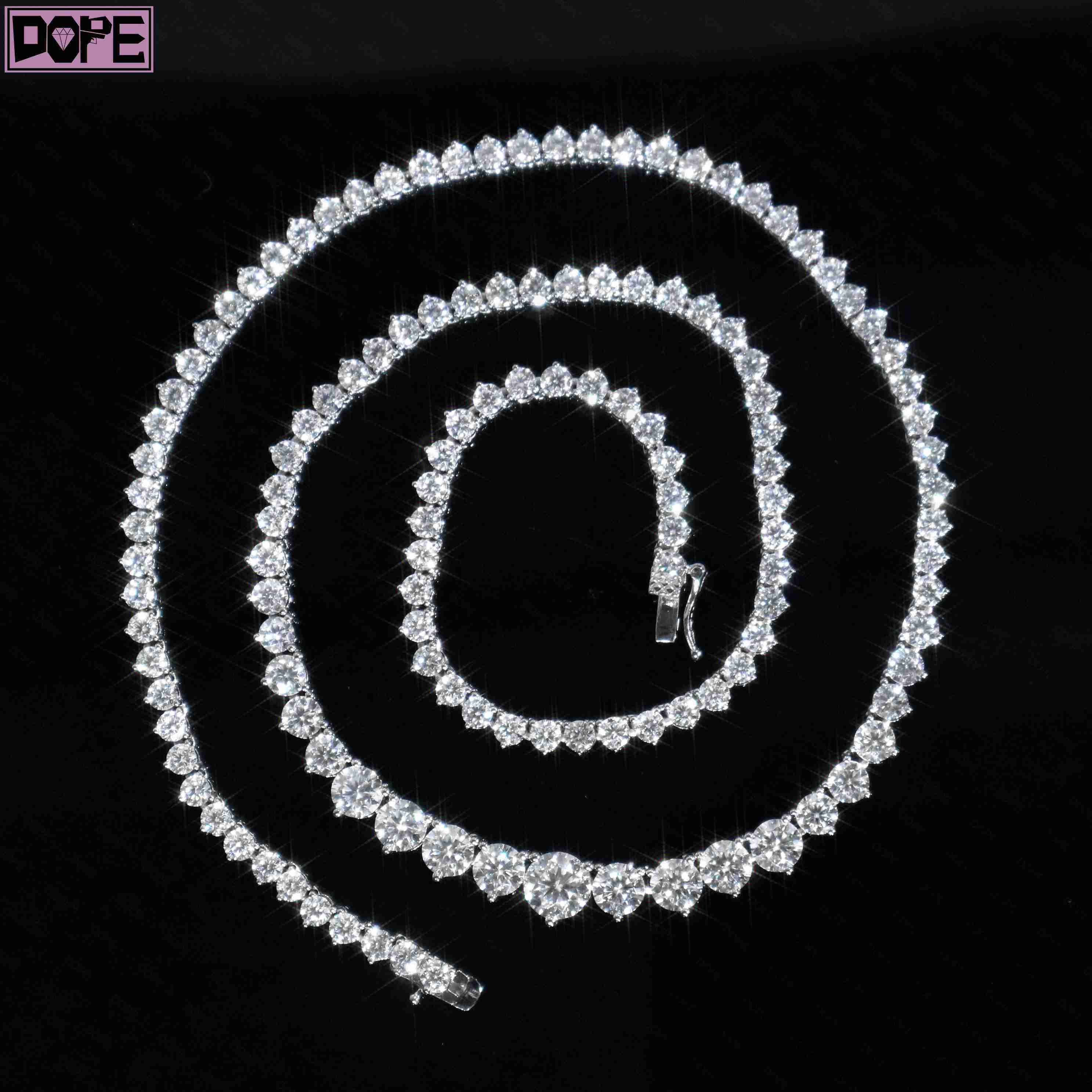Gorgeous Tennis Chain High Quality Special Design 925 Silver Graduate Iced Out VVS Moissanite Tennis Chain
