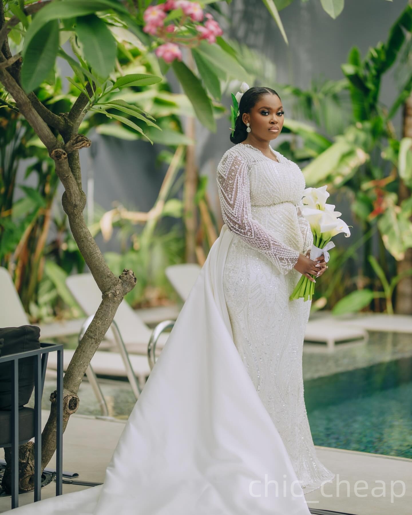 2025 Aso Ebi Plus Size Ivory Mermaid Wedding Dress Pearls Beaded Sequined Long Sleeves Luxurious Bridal Gowns Dresses ZJ0468