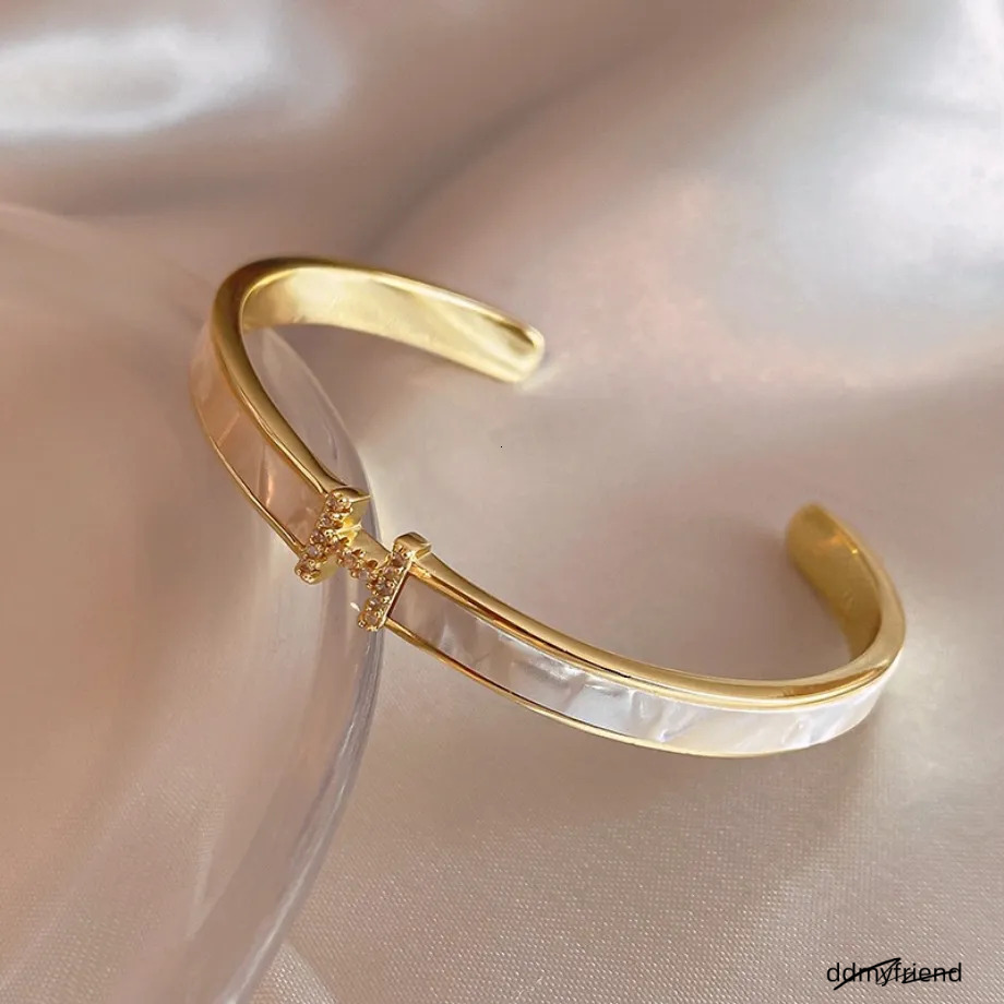 Gold Tone Letter Shaped Bangle Bracelet With Accents Stylish Birthday Jewelry Gift For Her High Quality And Chic Accessory ddmyfriend