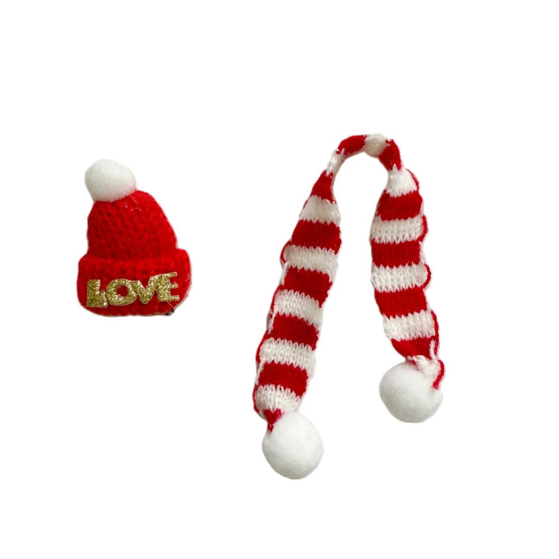 Labubu Christmas Clothing Red Hat Scarf Set For Labubu V4 The Monsters Pin for Love Series Doll Clothes Outfit Accessories C250919