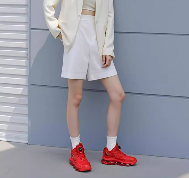 Designer Black Sneakers Autumn Winter New Casual Men's Thick Sole Shock Absorption Cushion Running Office Commute Trendy Shoes