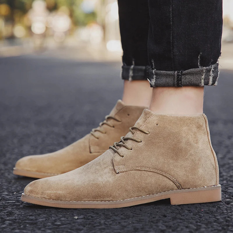 Fashion Khaki Chelsea Boots Men British Style Suede Leather Shoes Men Pointed toe Men Dress Boots High top Ankle Boot 250918