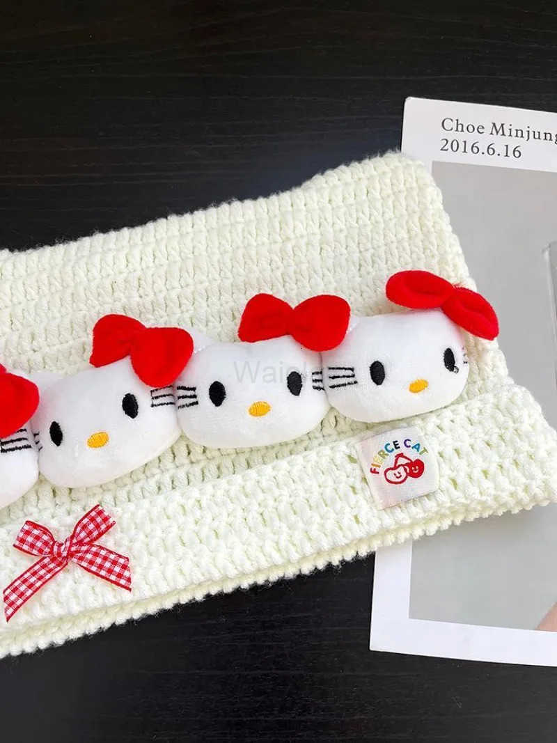 Sanrio Winter Kawaii Hello Kitty Students Cute Cartoon Thermal Knitted Hats Children Outdoor Protector Hat Woolen Cap for Kids L250919