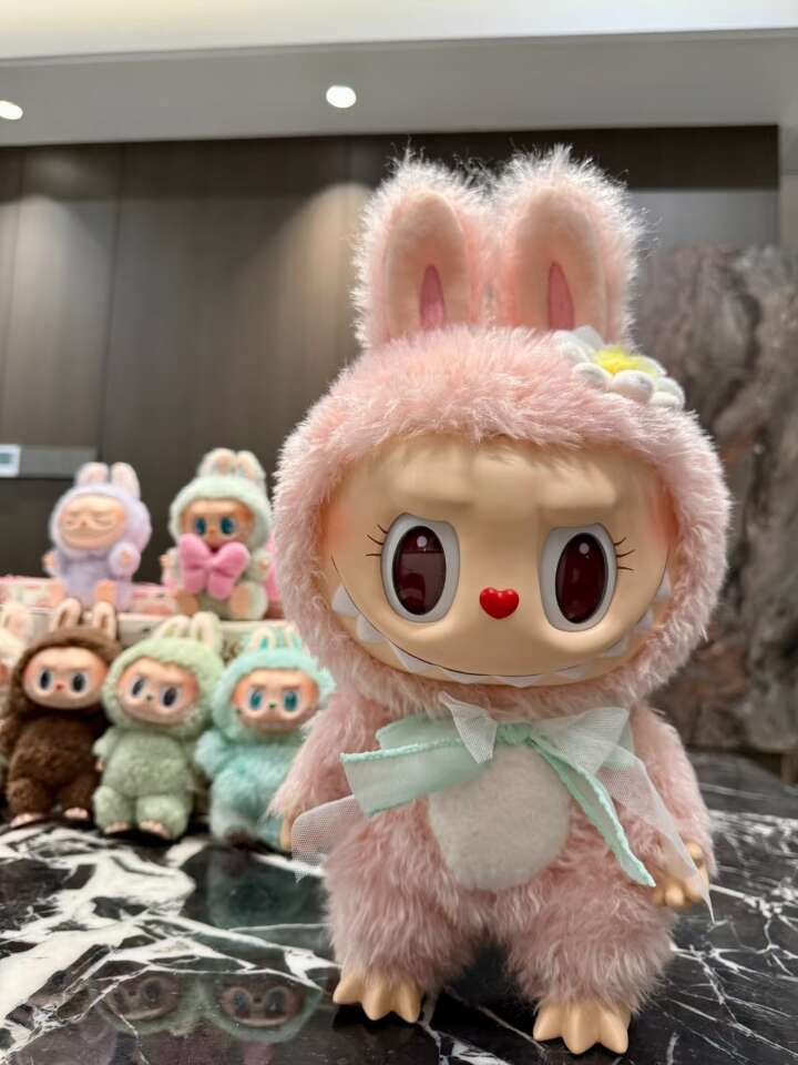 Gifts Plush Ular Doll Market Sweet Mokoko Close To Sweet 38Cm Labubu Vinyl Character Plush Doll Cotton Anime Collection Home