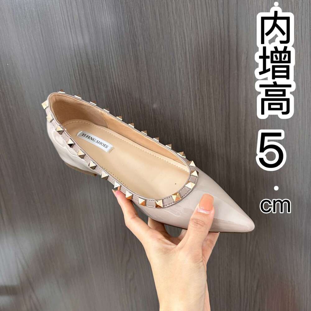 Pointed Toe Studded ~ Height Increasing 5cm French Style Shallow Mouth Soft Patent Leather Elegant Commuter Versatile Hidden Heel Shoes for Women