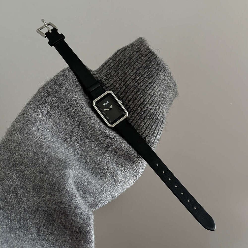 New Small Fragrance Style Square Women's Watch Designer Simple Student Genuine Leather Light Luxury Minimalist Commuting Versatile