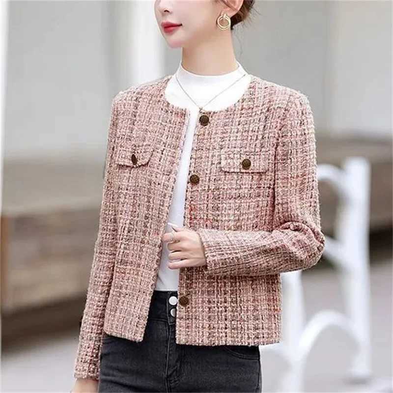 Xiaoxiangfeng Coat Women 2025 Spring Autumn New Jacket This Year Popular Tweed Outwear Temperament Elegant Short Overcoat Female Z250918