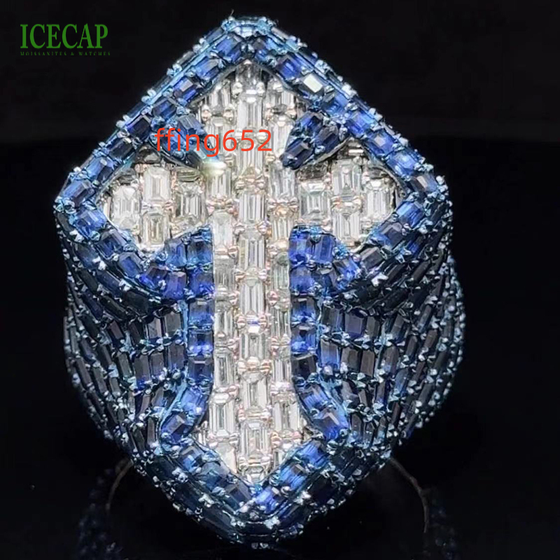 Latest Design 925 Sterling Silver Ring High Quality Handmade Iced Out Moissanite Ring Diamond Engagement Ring for Men and Women