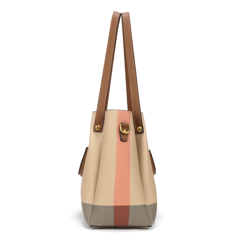 COCIO designer bag New leather bucket bag simple versatile multi compartment handbag niche design hot selling womens bag Ornate