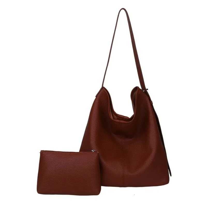 Hot Sale Shoulder Bags for Women 2025 New Pu Solid Color Hasp High Quality Large Capacity Design Sewing Thread Crossbody BagsXJ250918