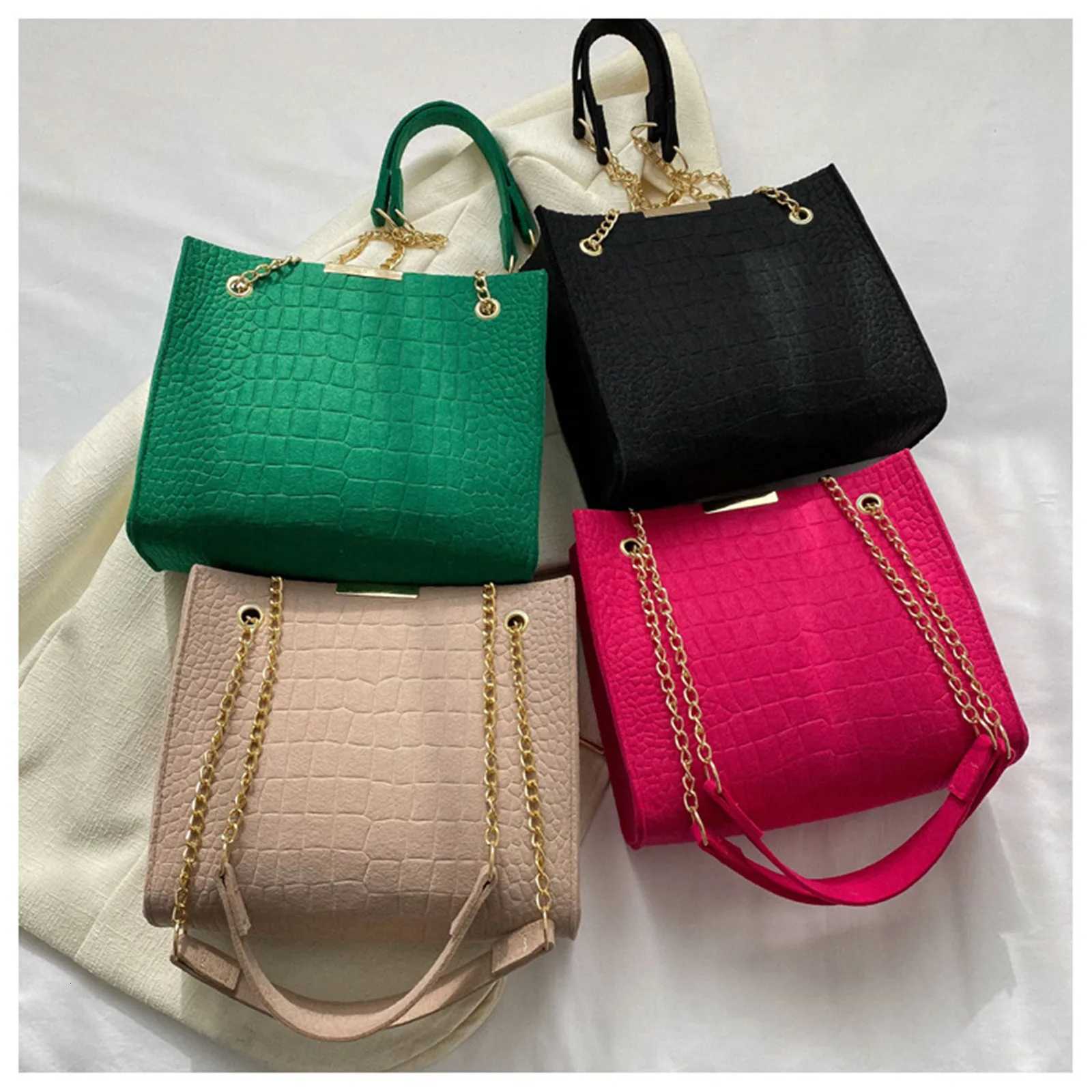 Chic Chain Handbag Versatile Crossbody Tote Trendy Chain Shoulder Bag Fashionable Tote Bag Chain Crossbody Casual Shoulder Bag Z250915