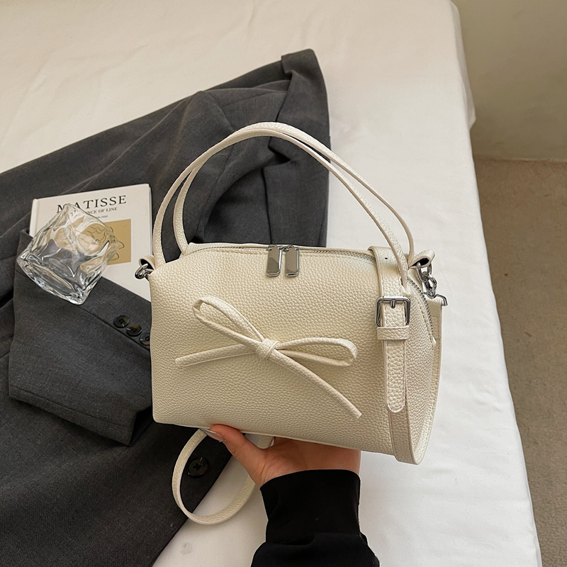 2025 New Women's Fashion and Leisure Large Capacity Handbag, Lightweight Crossbody Bag, High Quality Multi functional Handbag for Daily Commuting