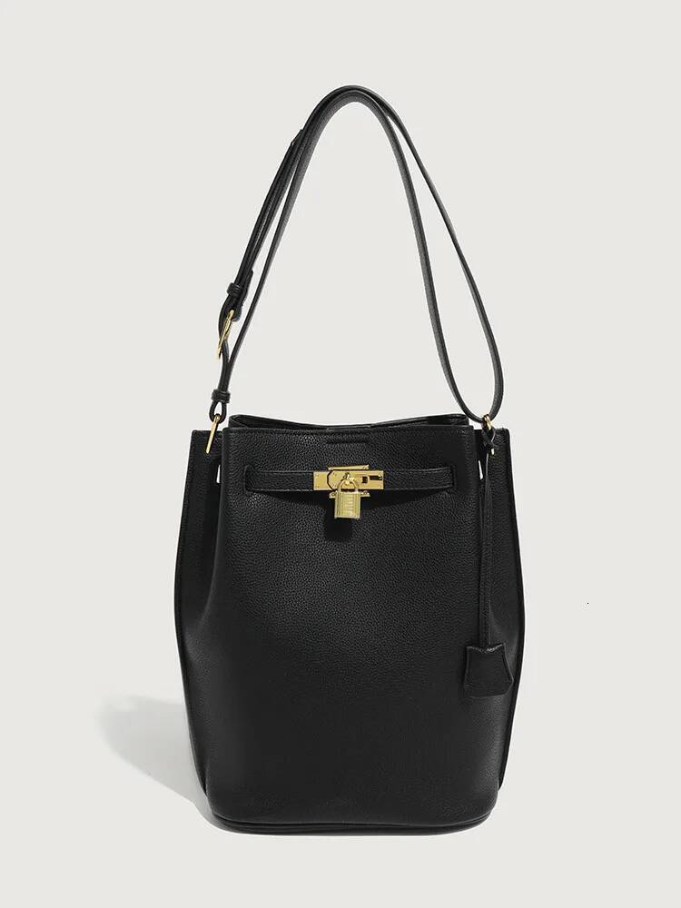 Designer Tote for Women - Spacious Leather Work Bag with Zipper Closure & Removable Shoulder Strap