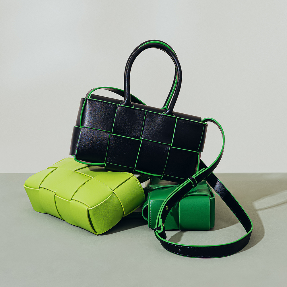 2025 new women's handbag genuine leather woven bag designer small square bag