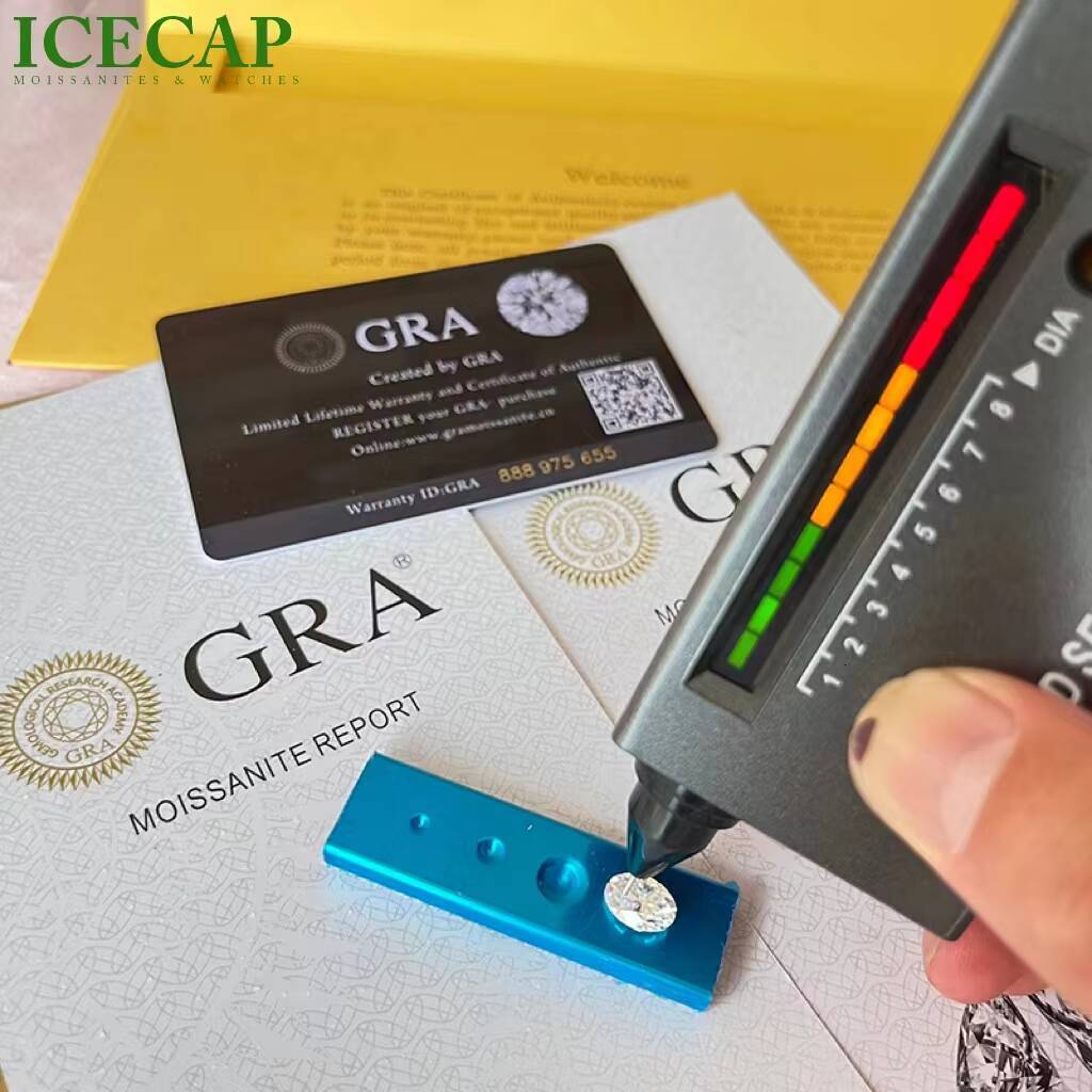 RTS VVS Moissanite Custom Hip Hop Engagement Heart Ring Light Fashionable Silver 925 Gold Plated for Wedding and Party