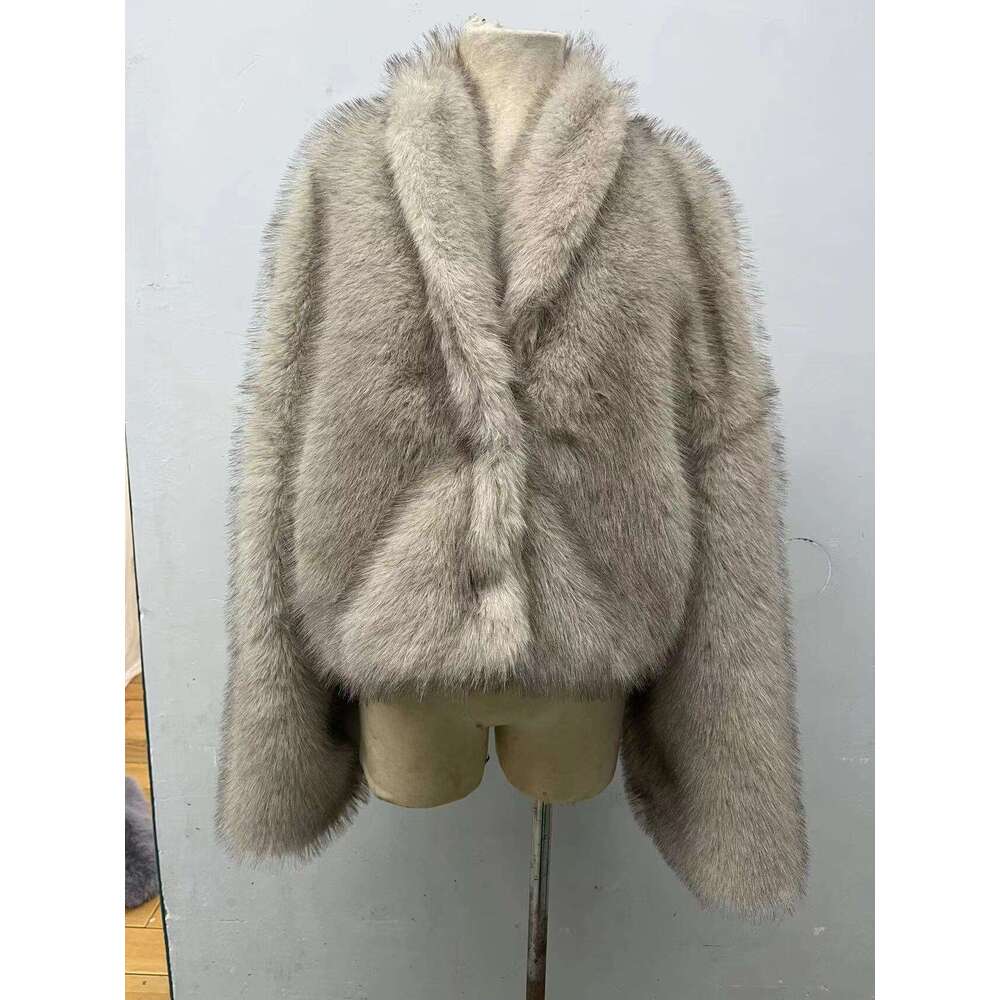 Short for Women, Niche Autumn Winter New Women's Jacket, Fur Coat