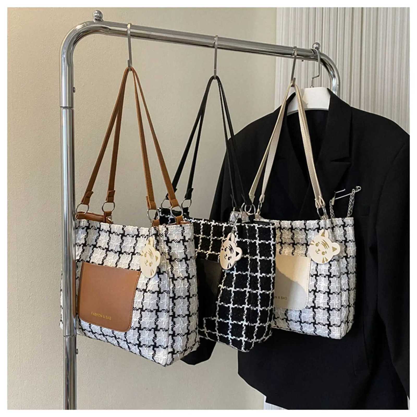 2025 New Style Womens Fashion Trendy Plaid Shoulder Bag Large Capacity Casual School Commuting Tote BagXJ250918