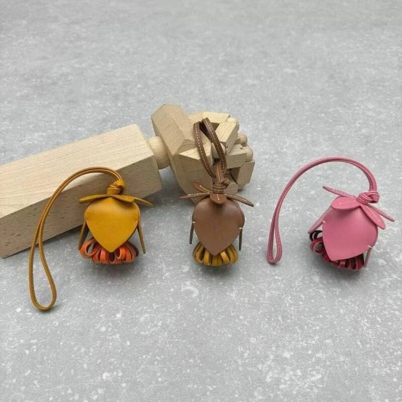 Backpack Accessories Bags Pendants Ornaments Purse Charms Handmade Leather Chain for Crossbody Bag Handbag Gifts