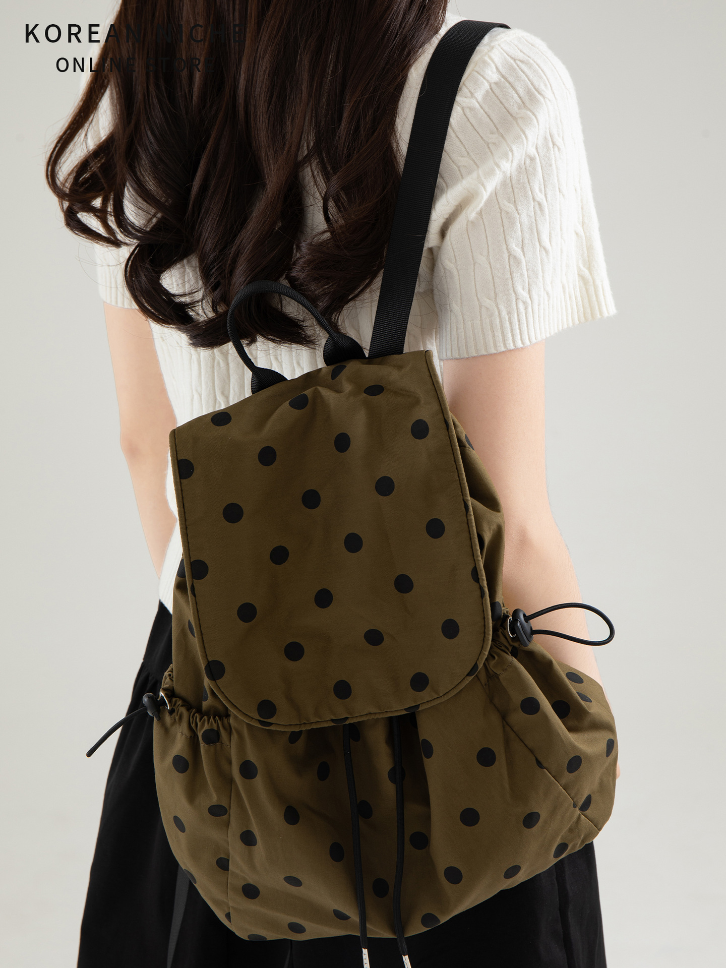 Korean-Style Niche High-End Polka Dot Design Backpack Women 2025 New Trendy Versatile For School And Commuting