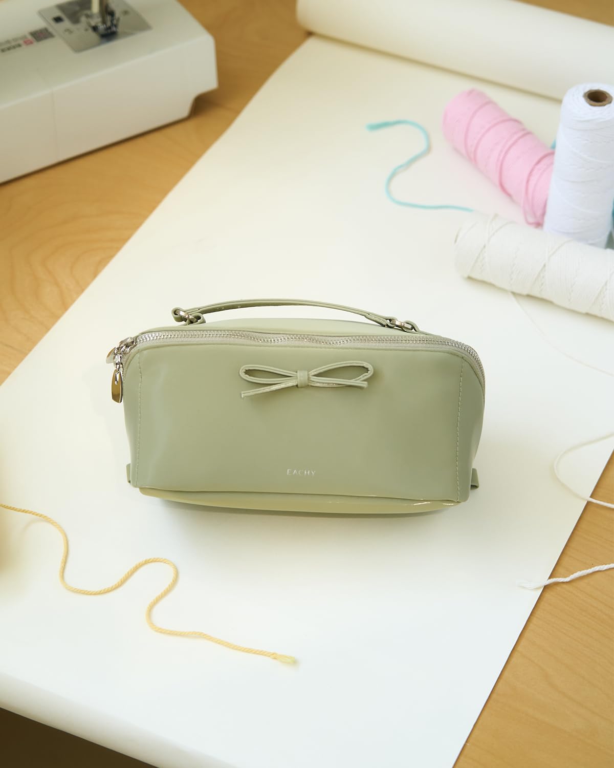 Flat Lay Travel Cosmetic Bag Spacious Waterproof Cute Printed Women Makeup Organizer Toiletry Pouch