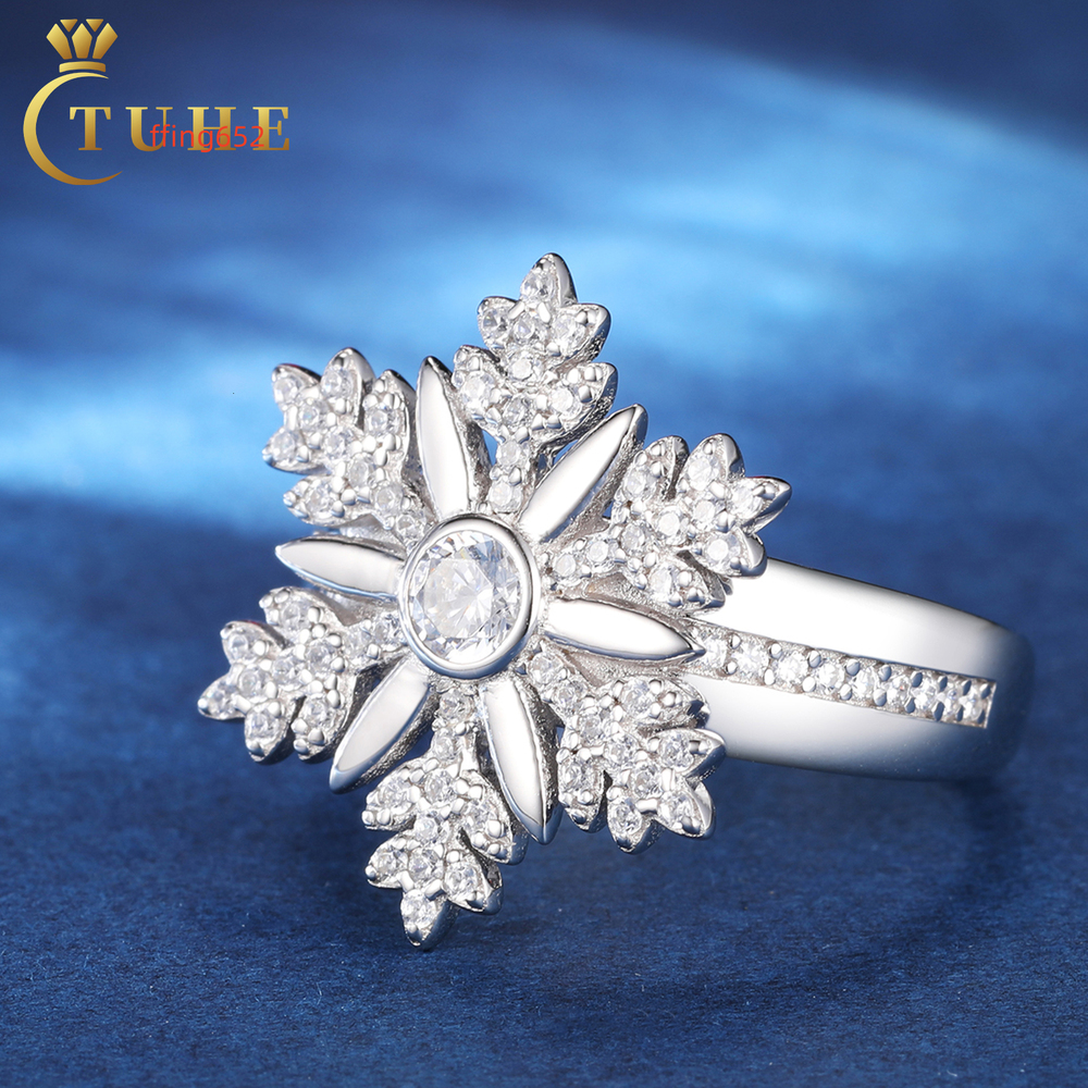 Trendy Christmas Jewelry Gift High Quality White Gold 925 Sterling Silver VVS Moissanite Diamond Snowflake Ring for Women