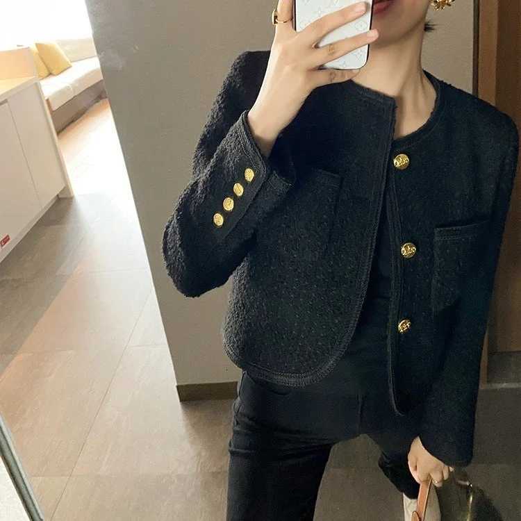 2025 Autumn New Black Tweed Coat Women Korean Elegant Oneck Slim Fit Tops Y2k Grunge Long Sleeve Jackets Mujer Z250918