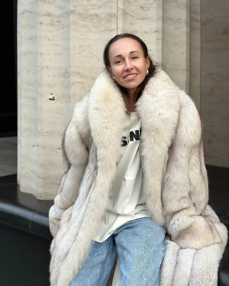 Winter Warm Faux Fur Jackets For Women Loose Long Coats With Lapel Collar Chic Vneck 2025 High Street Fashion Daily Outerwears 250918