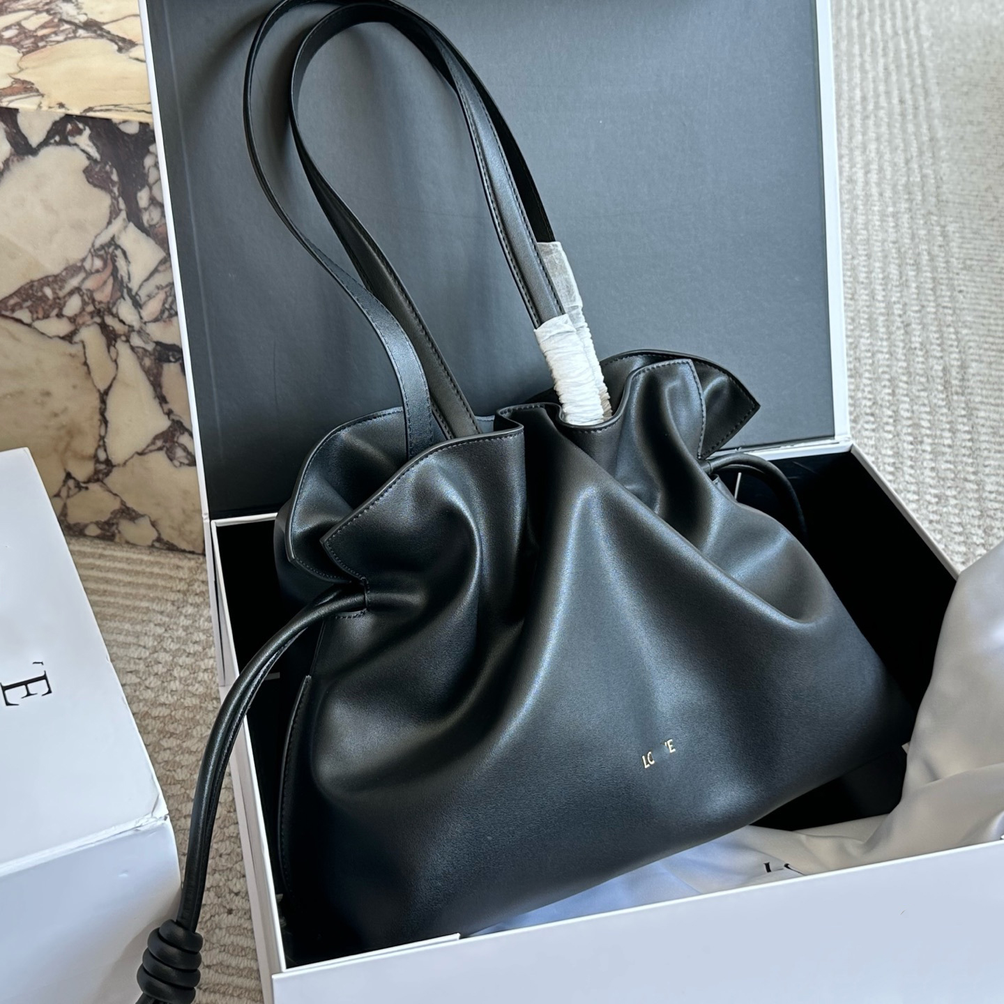 designer bag Ladies New suede bag hobo lovewe New winter suede bag Madam new handbag size medium bag a genuine suede texture hobo bag 11.