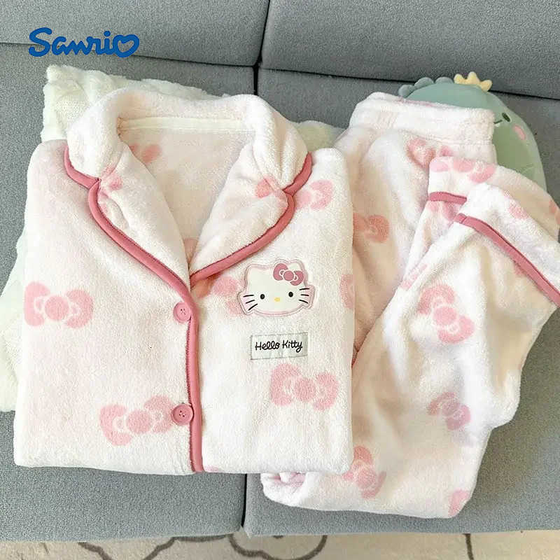 Sanrio 2024 Autumn Winter Flannel Pajamas Women Hello Kittys Cute Cardigan Lapel Sleepwear Thickened Warm Lounge Clothes Suit Female L250919