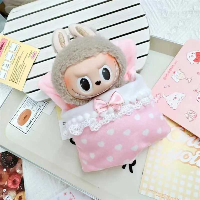 Baby bed 17cm LABUBU bedding threepiece set Crown pine cherry carrot set Labubu bedding furniture for dollhouse C250919