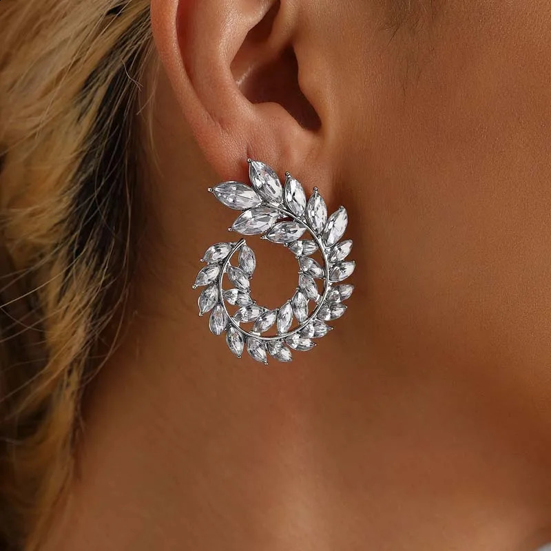 Full Rhinestone Leaf Stud Earrings For Women Exaggerated Big Circle Round Statement Earrings Wedding Jewelry Gift 250918