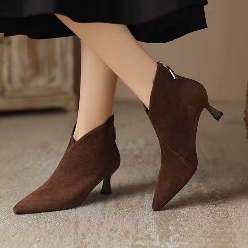Brown suede short boots autumnwinter style pointedtoe lowheeled nude with a back zipper large size womens 250918