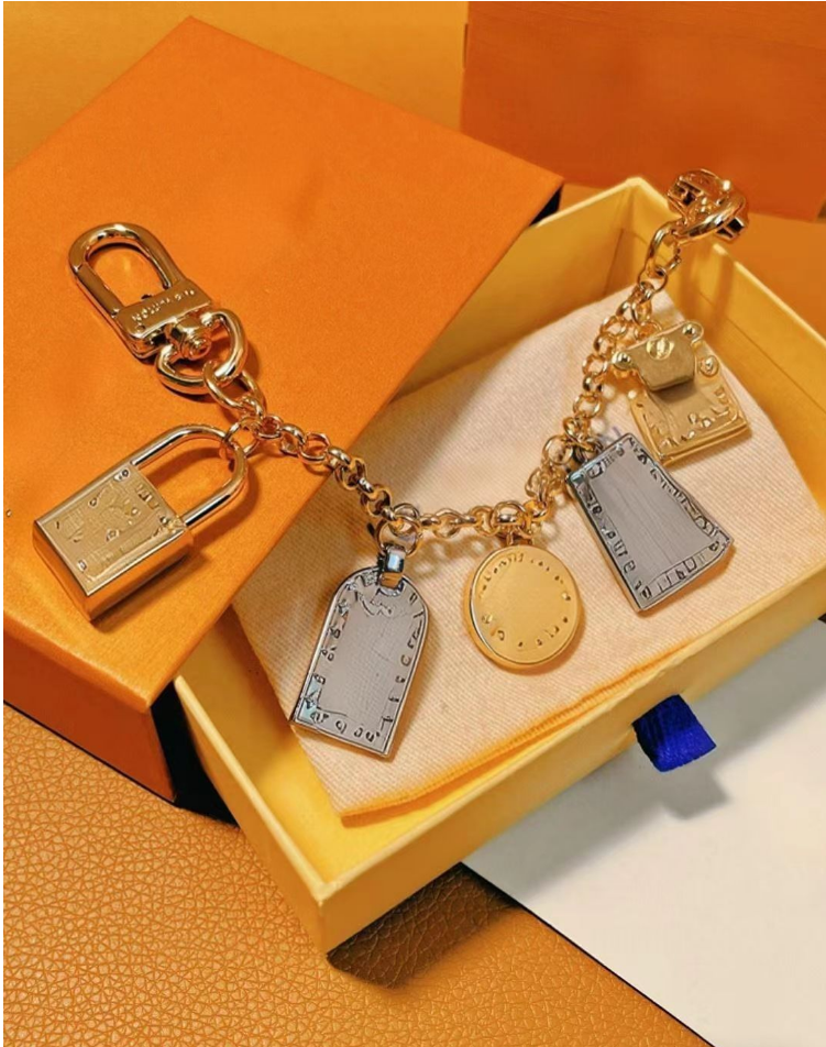 2025 High end Murakami Takashi Series Cherry Printed Keychain Bag Hanging Chain Pendant Car Key Pendant A6678