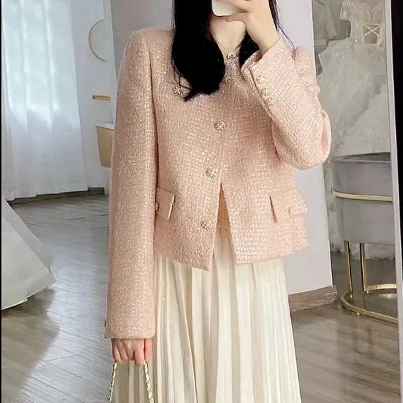 2025 Short TopGrade Tweed Jacket Women New Autumn Korean Lady Coat Fashion Slim Long Sleeve Casual Jacket Female Outwear Tops Z250918