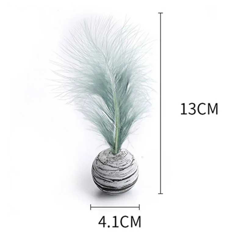 13Pcs Delicate Cat Toy Star Balls Plus Feather High Quality EVA Material Light Foam Ball Throwing Funny Interactive Plush Toy X250918