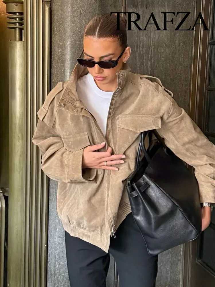 TRAFZA Womens New Fashion Long Sleeves Jackets Solid Turtleneck Pocket Decoration Zipper Female Autumn High Street Coats Z250918