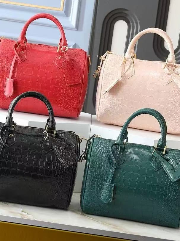 Designer handbag women's Leather Crocodile Pattern Hand-held PillowBag Boston Crossbody Bags walletLarge-capacity luxury bag