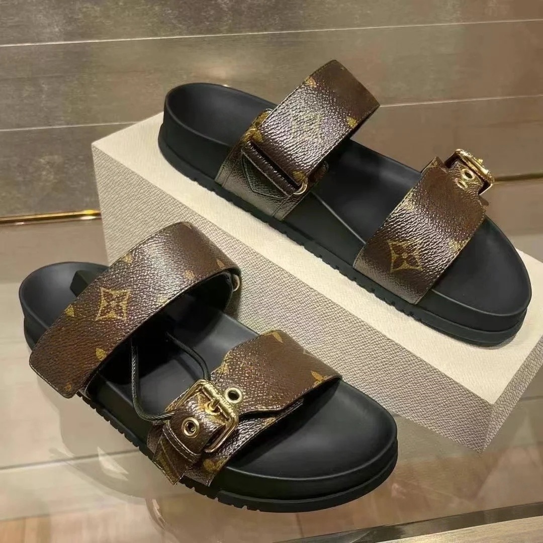 Slippers Brown Women Sandals Summer Letter Print Real Cow Leather Slides Round Toe Unisex Lovers Outdoor Beach Casual Shoes Two Straps Adjusted Gold Buckles Shoes