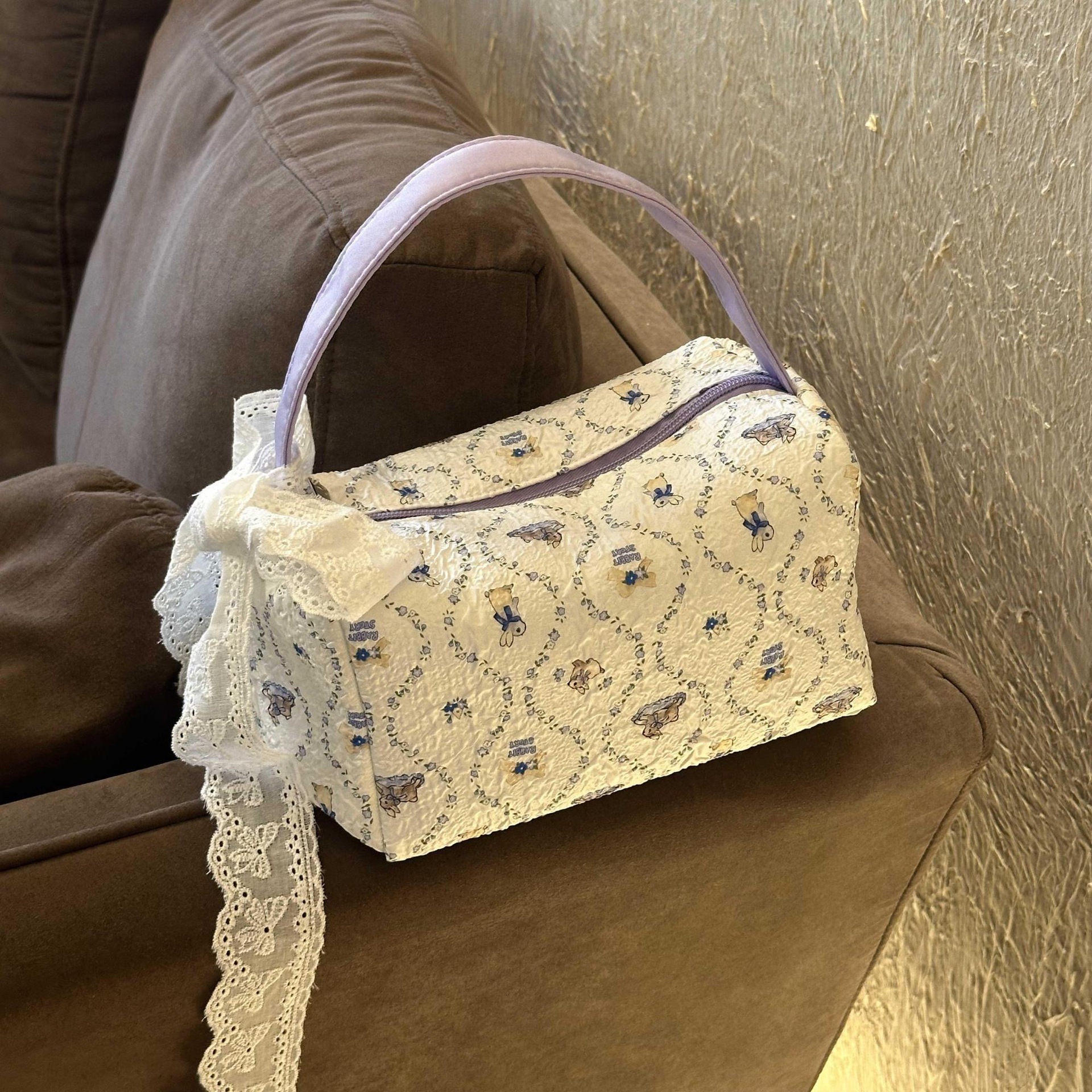 New Fortune Purple Rabbit Makeup Bag Women s Shoulder Bag Large Capacity Storage Bag Cartoon Printed Bag Commuter Women s Bag design Autumn New Design