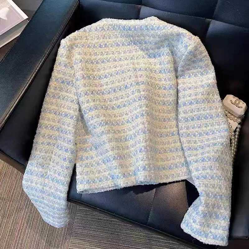 Fashion Weaving Tweed Jacket Women Korean Elegant Pearl Buttons O Neck Crop Coats Y2K Autumn Office Lady All Match Outwear New Z250918