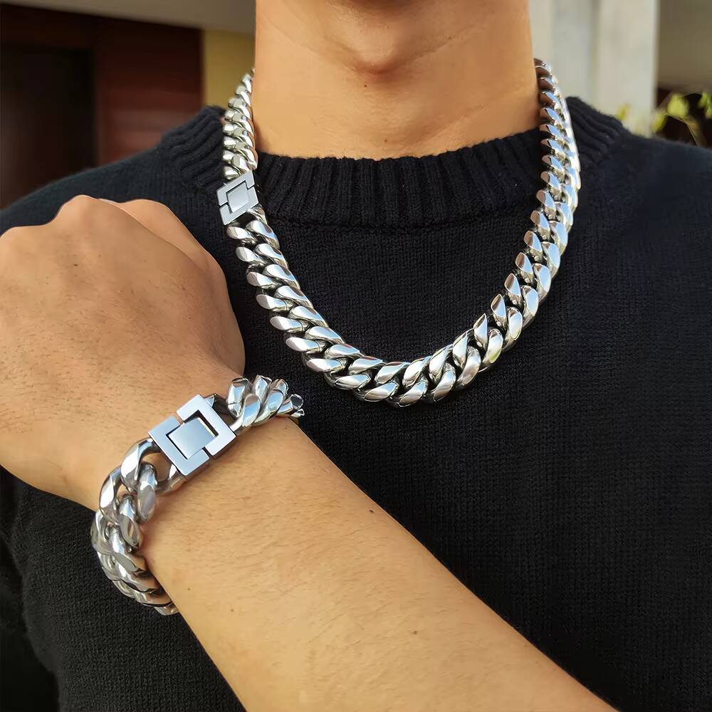 NUOYA Chunky Cuban Chain Necklace 18K Gold Plated Miami Cuban Chain Choker 16mm Width Stainless Steel Chain Necklace for Men