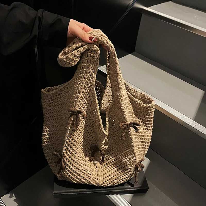 Women Bow Crochet Tote Solid Color Multifunctional Knitted Bag Cute Aesthetic Handbag Girls Hobo Bag for Holiday Travel Z250915