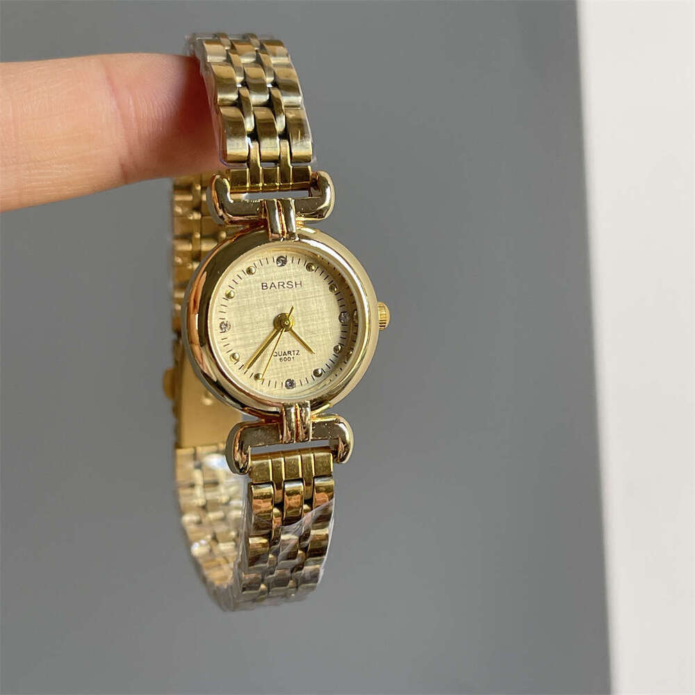 Vintage Style Mini Round Dial Steel Band for Women, Niche Designer Light Luxury Elegant High-end Exquisite Small Gold Watch