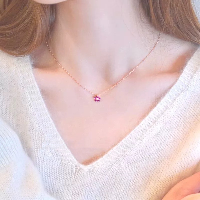 S Pure Sier Plated 14K Gold Five-Petal Necklace for Women Rose Red Flower Pendant High-End Light Collarbone Chain