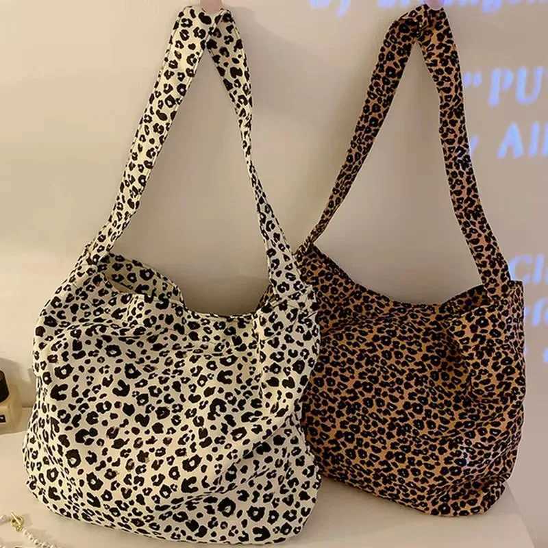 Female Leopard Print Messenger Bag Modern Shoulder Canvas Bag Student Diagonal Large Capacity Straddle Bag Z250915