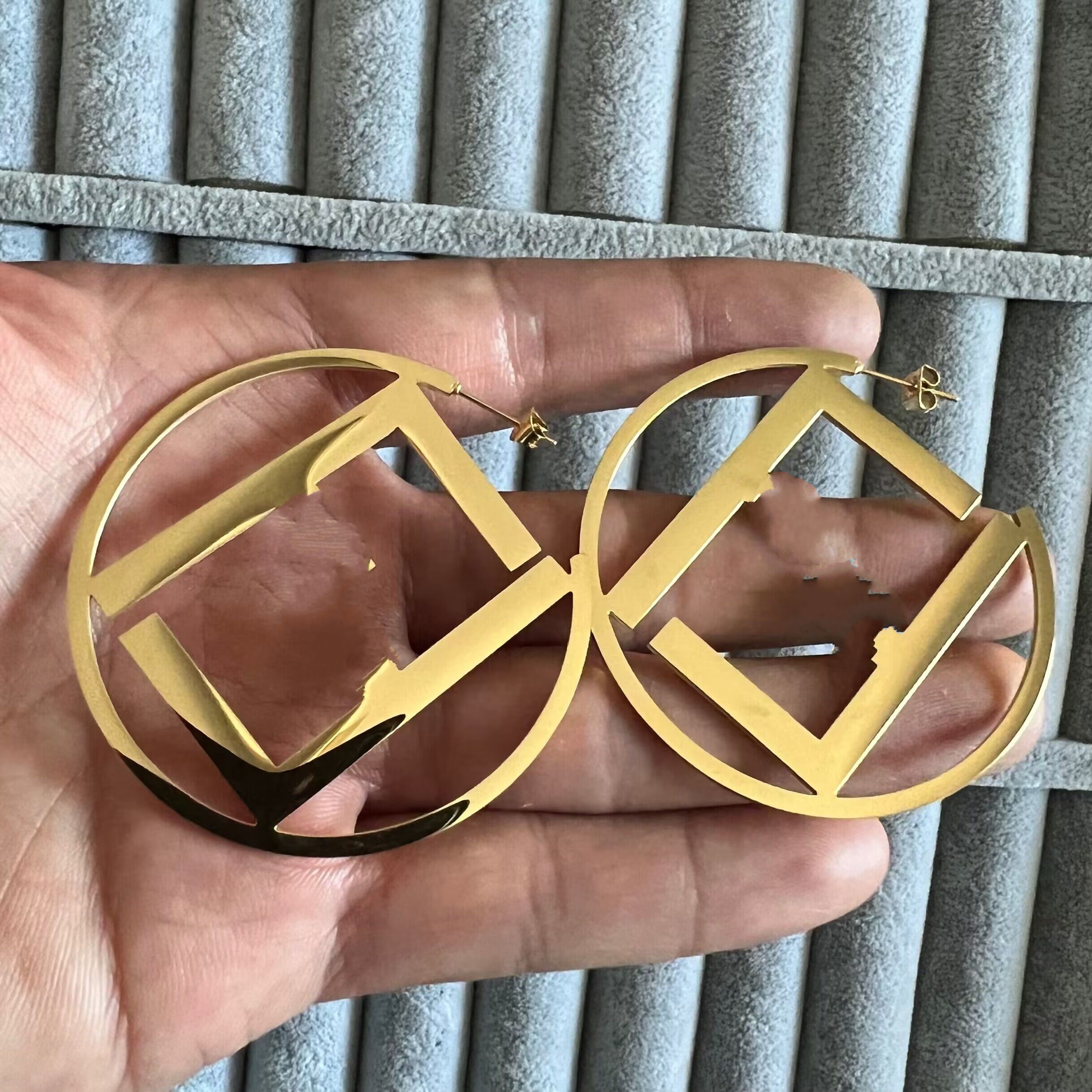 52mm Luxury Designer Extravagant large heart F letter hoop stud fashion 18K gold silver Earrings Hip Hop summer jewelry Women girl Party Wedding Hoops Wholesale