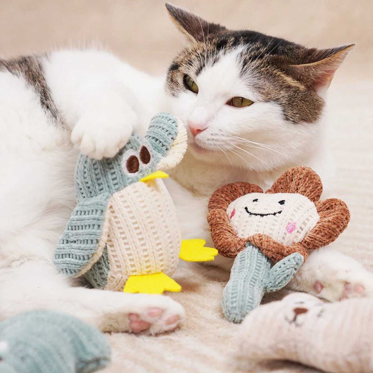 Xueer Cotton Plush Cat Toy Knitted with Catnip Bite Resistant Molar Teething Relief Interactive Pet Playtime Fighter for Cats X250918